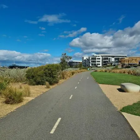 309 Waterfront Apartment Werribee South Exterior photo