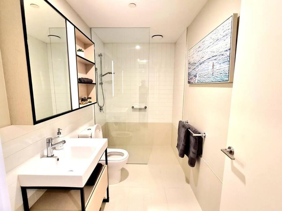 309 Waterfront Apartment Werribee South